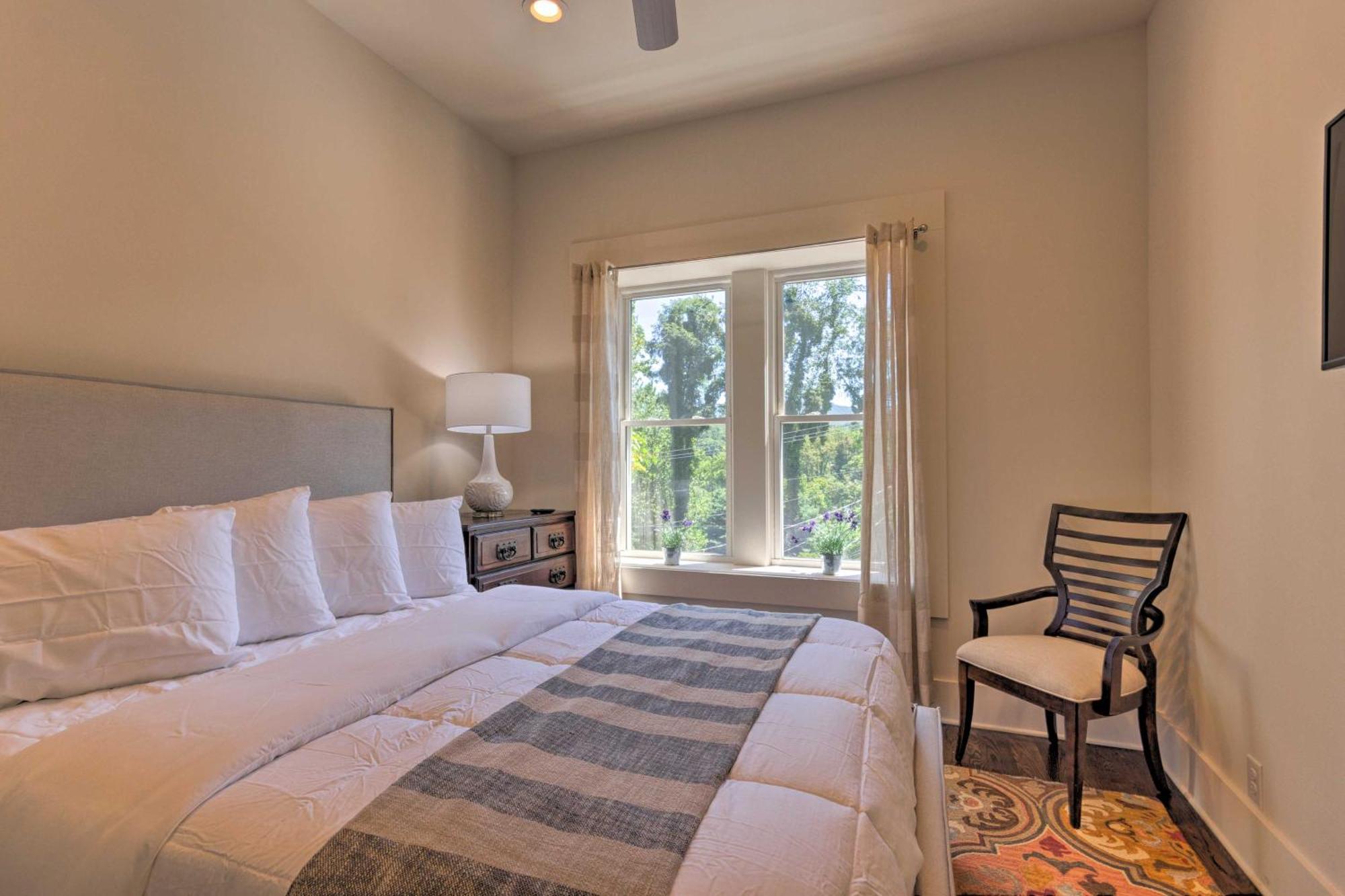 Modern Main St Apt In Downtown Waynesville! Exteriér fotografie